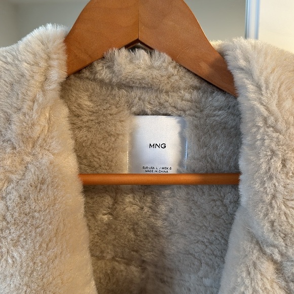 Mango Faux Shearling-lined Jacket - Picture 5 of 6